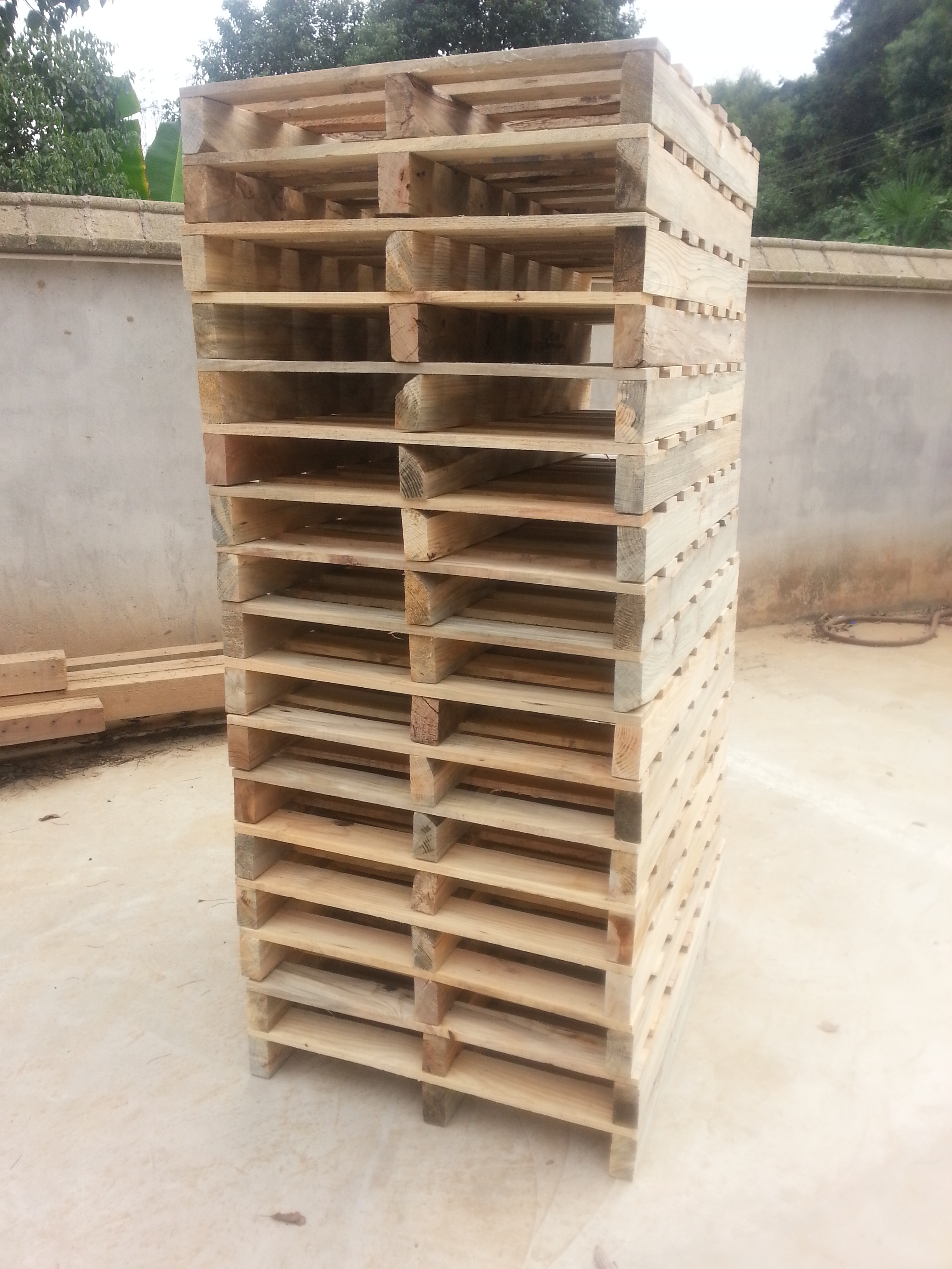 株洲鴻欣達包裝,出口免熏蒸復(fù)合包裝箱,可折疊復(fù)合包裝,紙質(zhì)包裝,木制包裝,真空包裝,大型鋼構(gòu)包裝箱